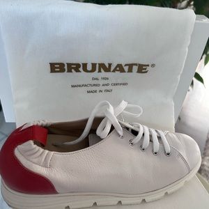 Bruneto sneakers
